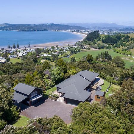 Treetops Cottage At The Castle Whitianga Esterno foto