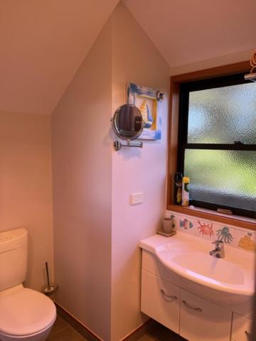 Treetops Cottage At The Castle Whitianga Esterno foto